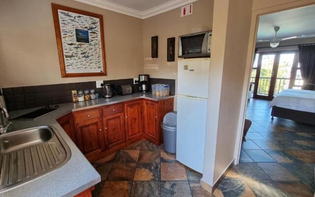 Crooked Tree Cottage