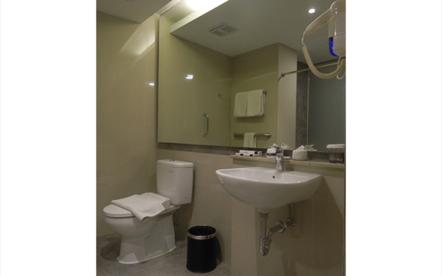 Wing Hotel Kualanamu Airport