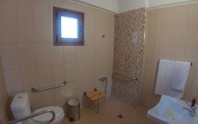 Ianthi Maisonettes