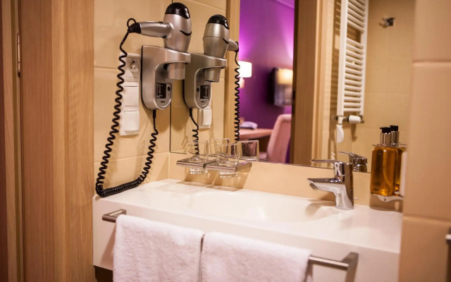 Grape Town Hotel