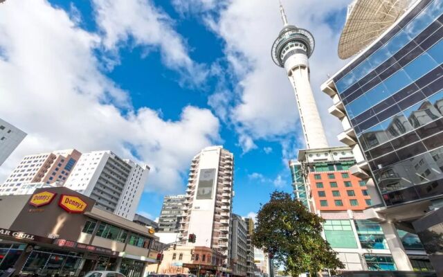 Auckland CBD Quality Apartment B & B