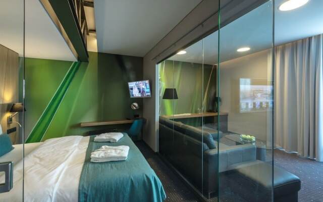 Regatta Hotel Restauracja Spa