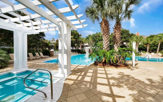 Sandestin Market Street