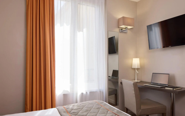 Timhotel Tour Eiffel