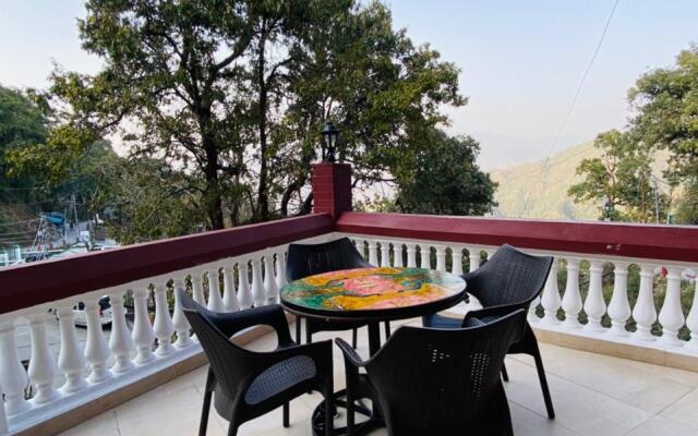 Mango Tree Courtyard Mussoorie
