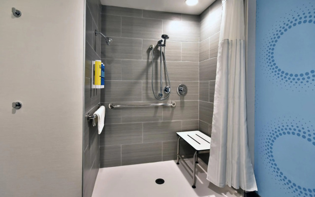 Tru by Hilton Beckley