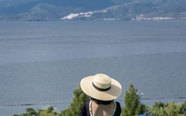 Anyu Aranya Collection Sea View Resort Hotel