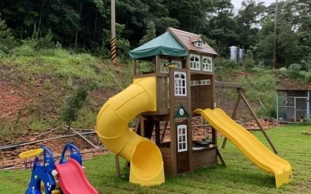 Sanyi Ju Xiang Minsu