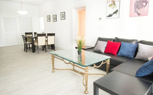 SIAN 2BR Apartment by SV Rentals