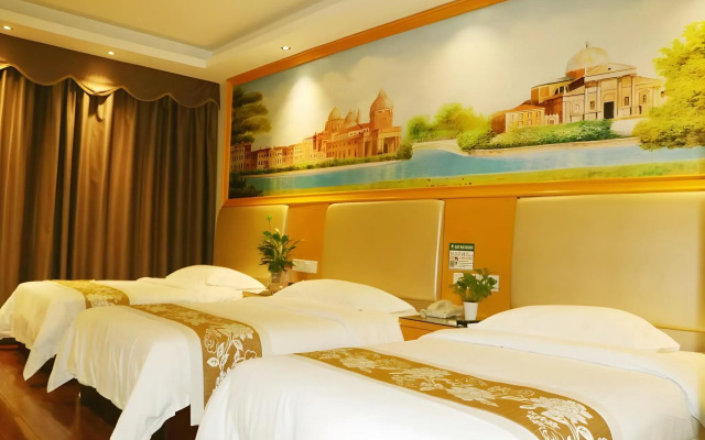 GreenTree Inn Guangzhou Chimelong Paradise Yuangang Metro Station Hotel