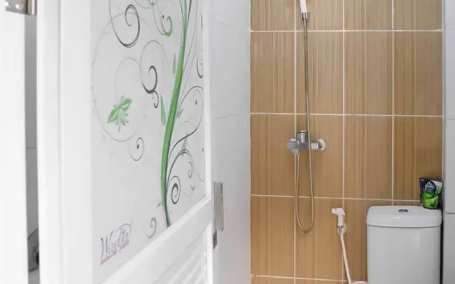 RedDoorz Plus @ Alun Alun Nganjuk