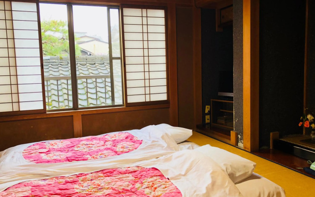 Ryokan Kaminaka – Guest Rooms – Takayama