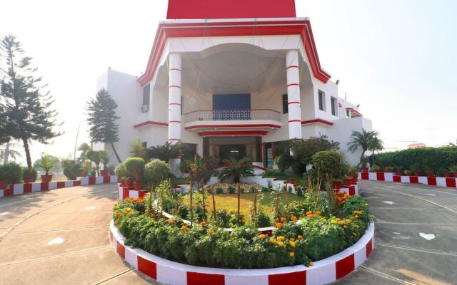 OYO 24747 Hotel White Spott