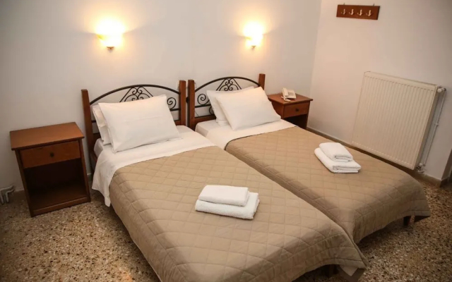 Hotel Anixis