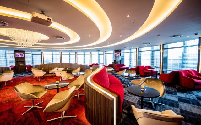 Fullon Hotel Taoyuan Airport Access MRT A8