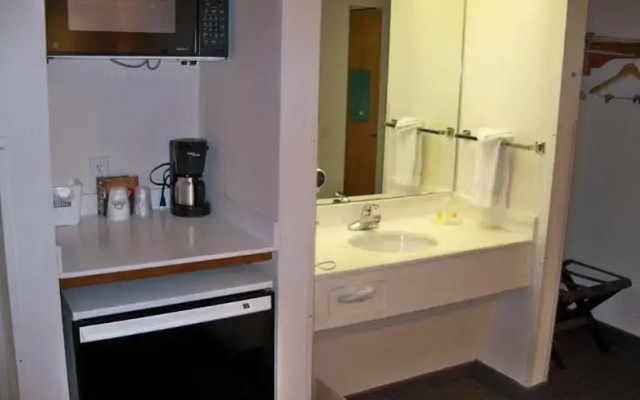 Days Inn Denver International Airport