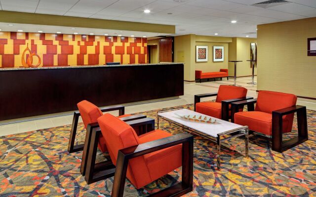 DoubleTree by Hilton Hotel St. Louis - Chesterfield