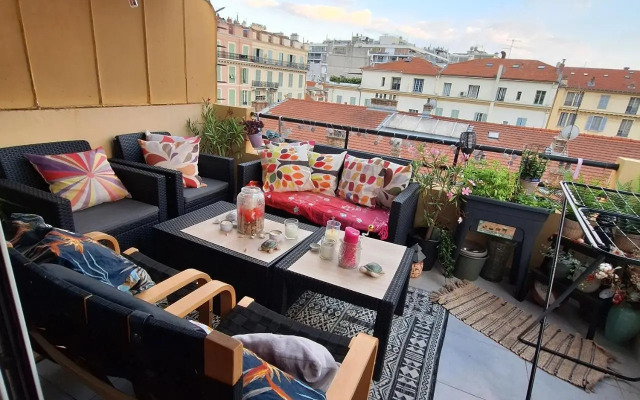 Appartement En Plein Centre De Nice