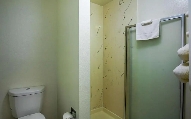 Motel 6 Ventura, CA - Downtown