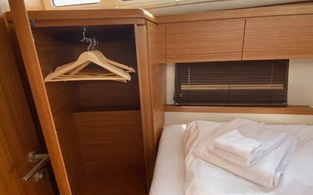 Porsgrunn Centrum Boat Hotel