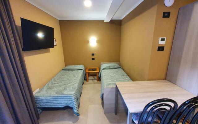 azalea Rooms & apartments domo 3 5