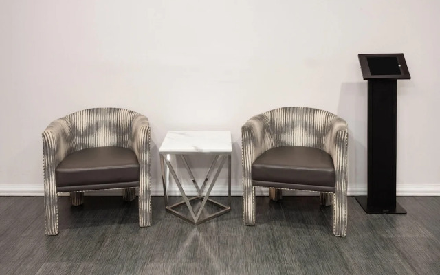 Howard Johnson-Sheboygan