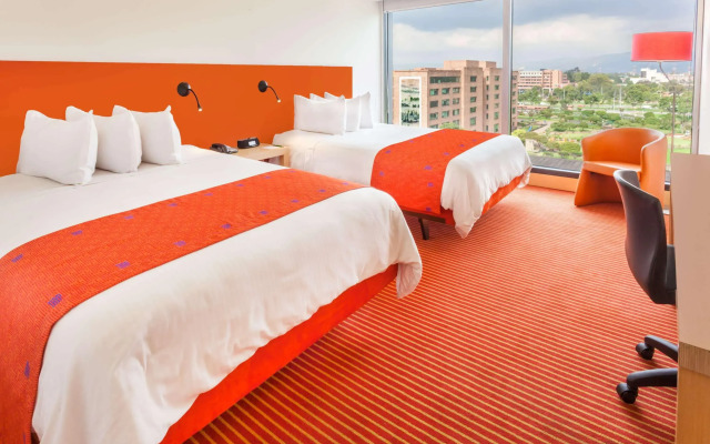 Fairfield by Marriott Bogota Embajada