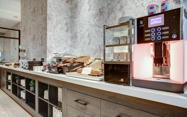 Vienna House Easy by Wyndham Hamburg