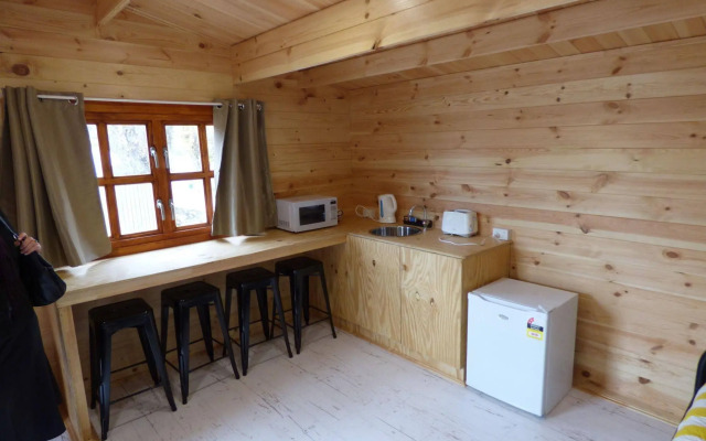Tenterfield Lodge and Caravan Park