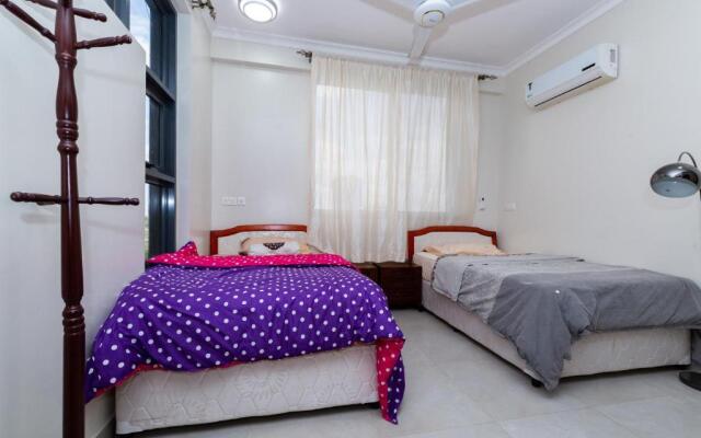 Lovely 3bedroom condo with pool