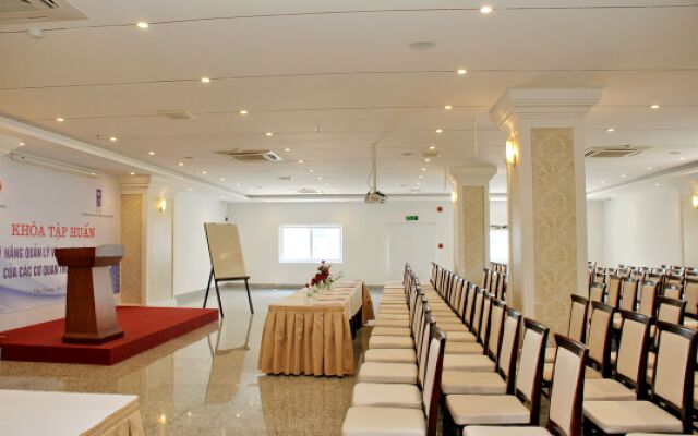 Galliot Hotel Nha Trang