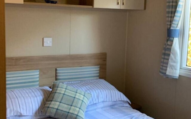 Immaculate 2-bed Caravan in Westward Ho!
