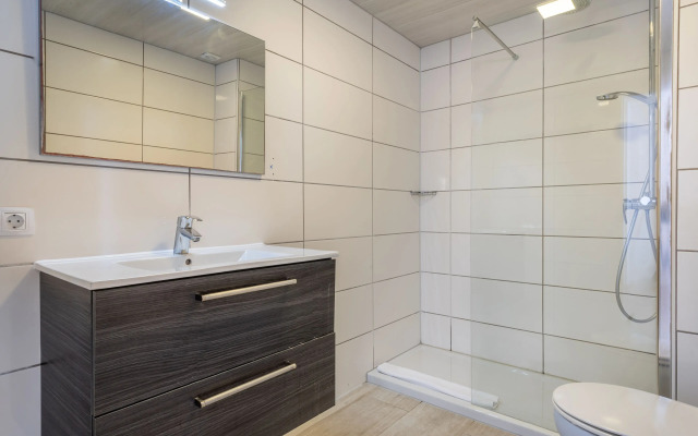 Orange Colom Seaside Apartments