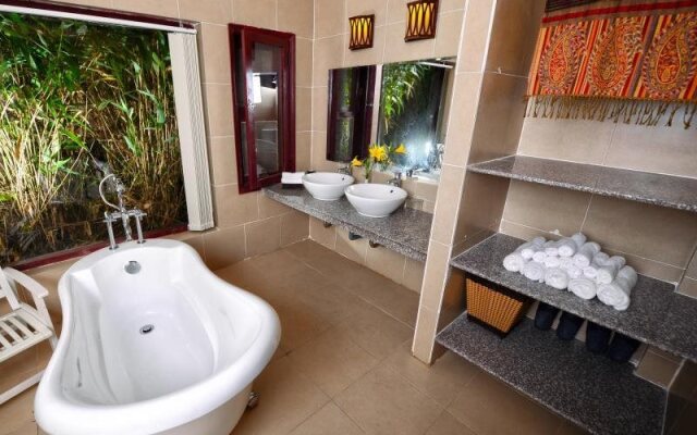 Ankroet Camp Da Lat