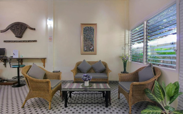 Rajata Hotel