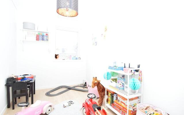 Solferie Holiday Home Bordalssvingen