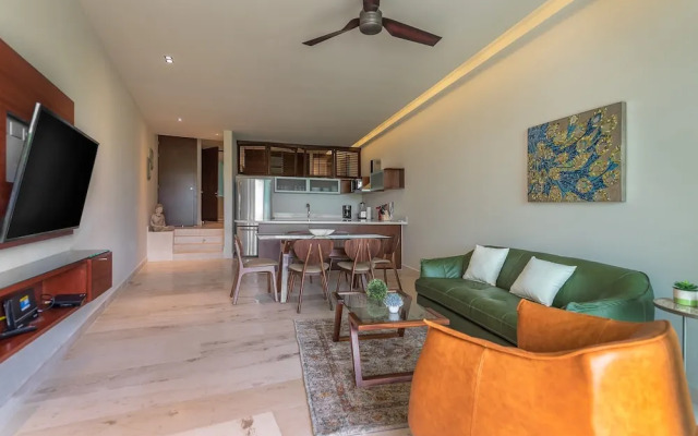 Miranda Condos by Happy Address