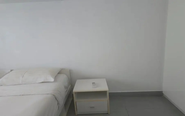 Boutique Comfort 1BR T2-410