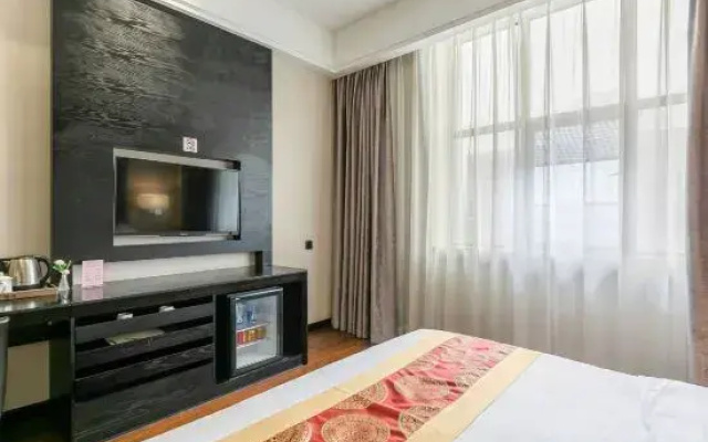 Bolaihua Hotel Wuhan Guanggu