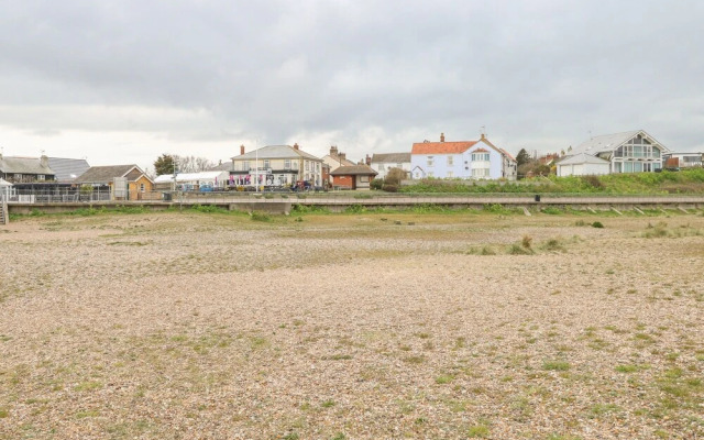 7 Coastal Cottages