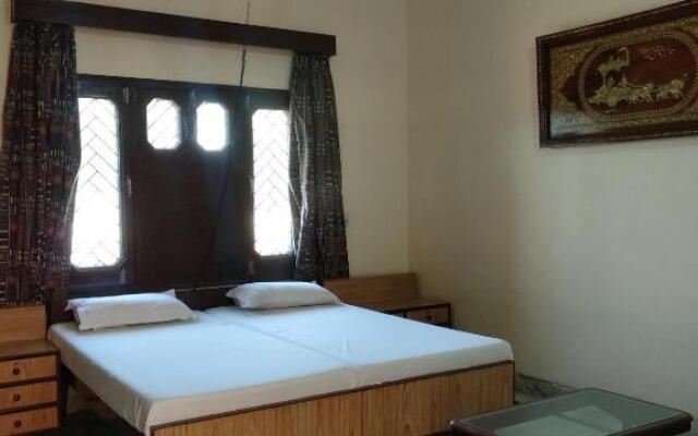 Ramkuti guest house