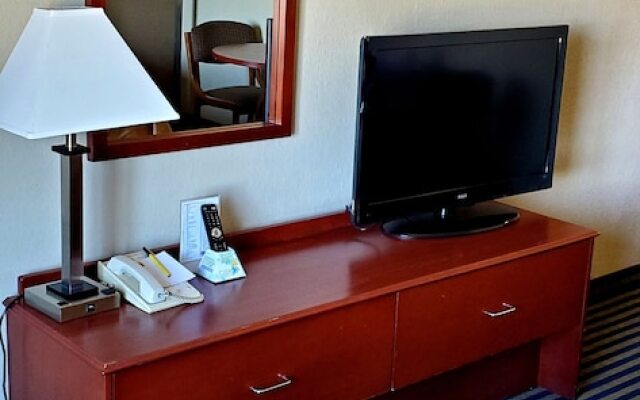 Super 8 Marshalltown IA