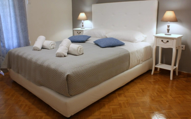 Androniki Apartment