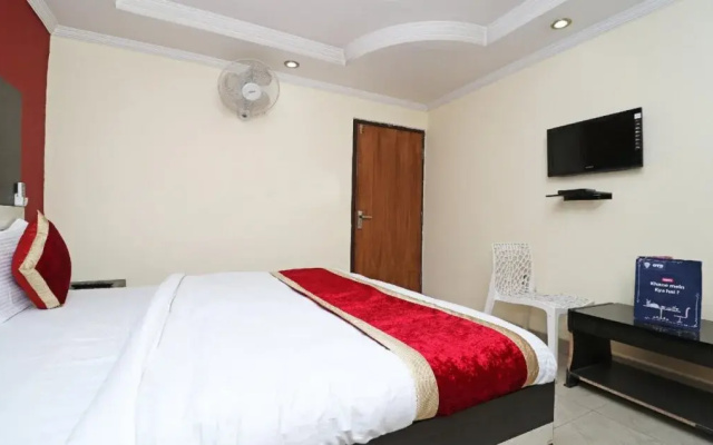 Punjab Regency By OYO Rooms