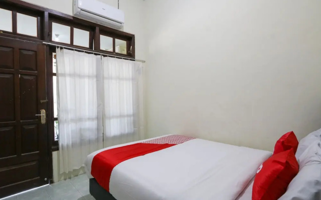 OYO 1479 A&a Inn