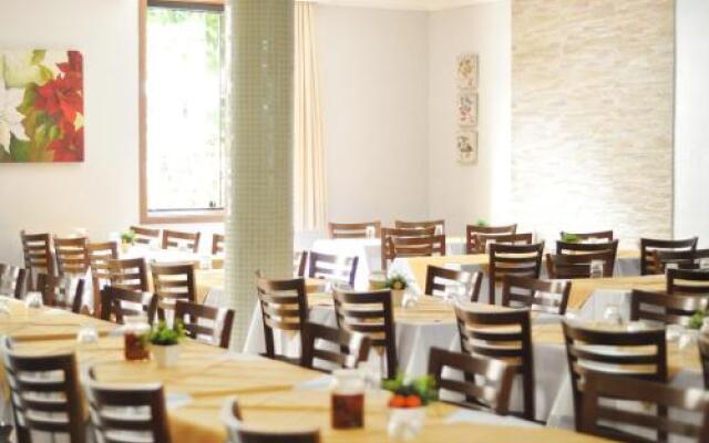 Hotel Vitoria Marchi