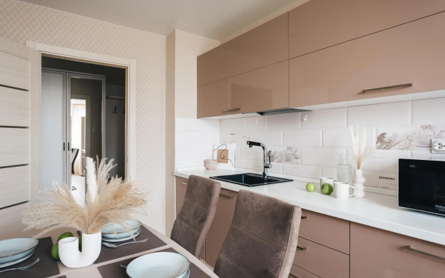 Две Подушки на ул. Левичева, д. 19