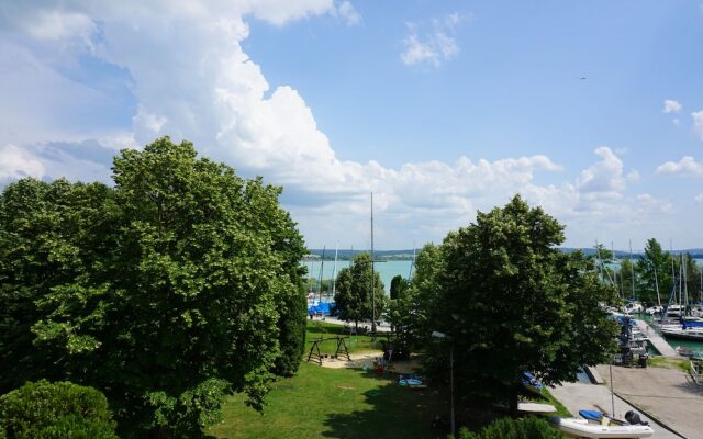 Tihany Yacht Club