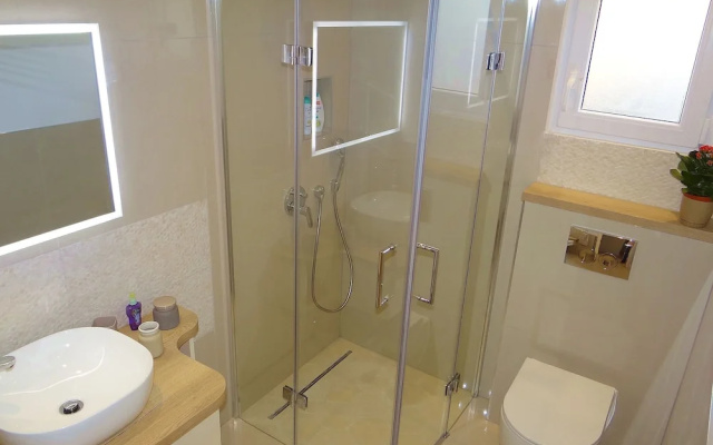 Stunning sea View Apartment With Swimming Pool and Jacuzzi a9