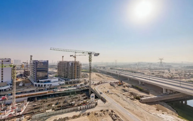 GLOBALSTAY. Azizi Riviera 48